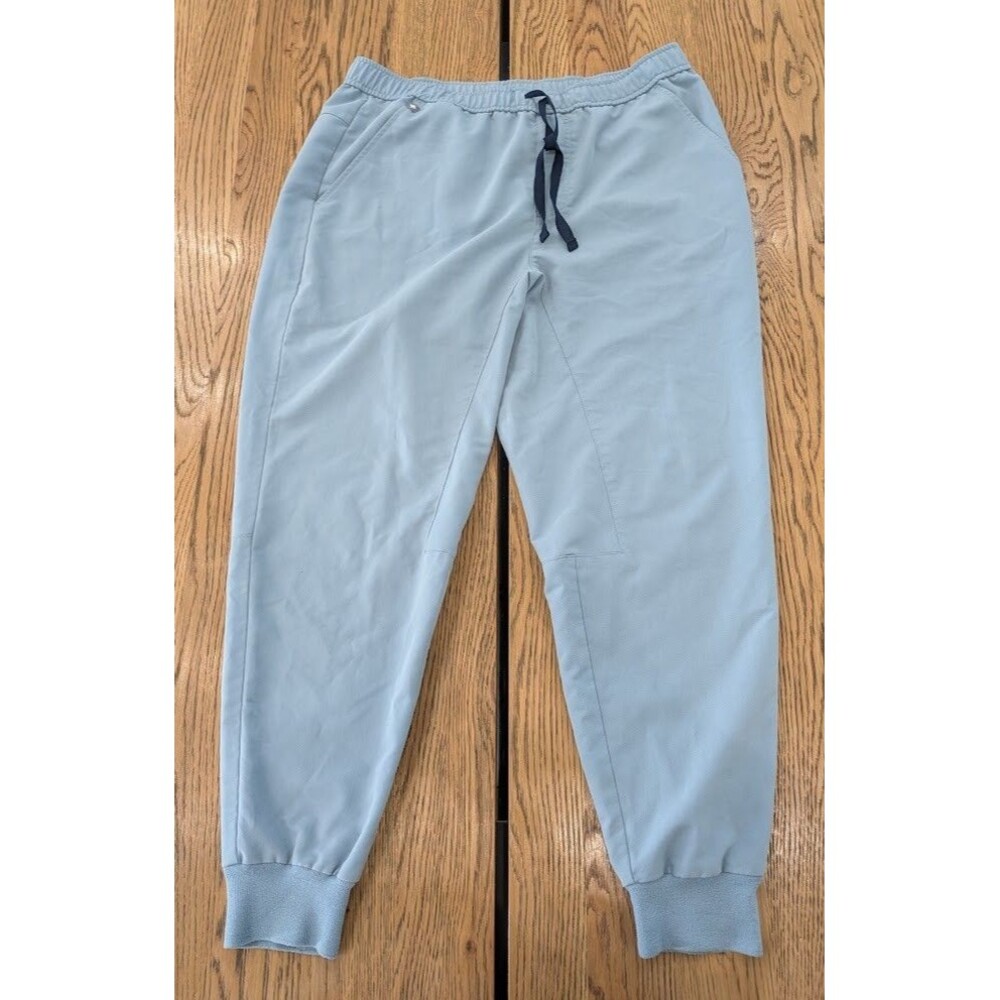 FIGS Tansen Jogger Scrub Pants Men's Large Short Ceil Blue FIONx Stretch Medical